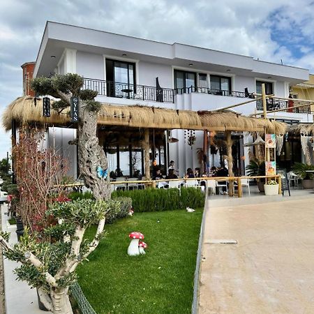 Hotel Saly Durres Exterior photo