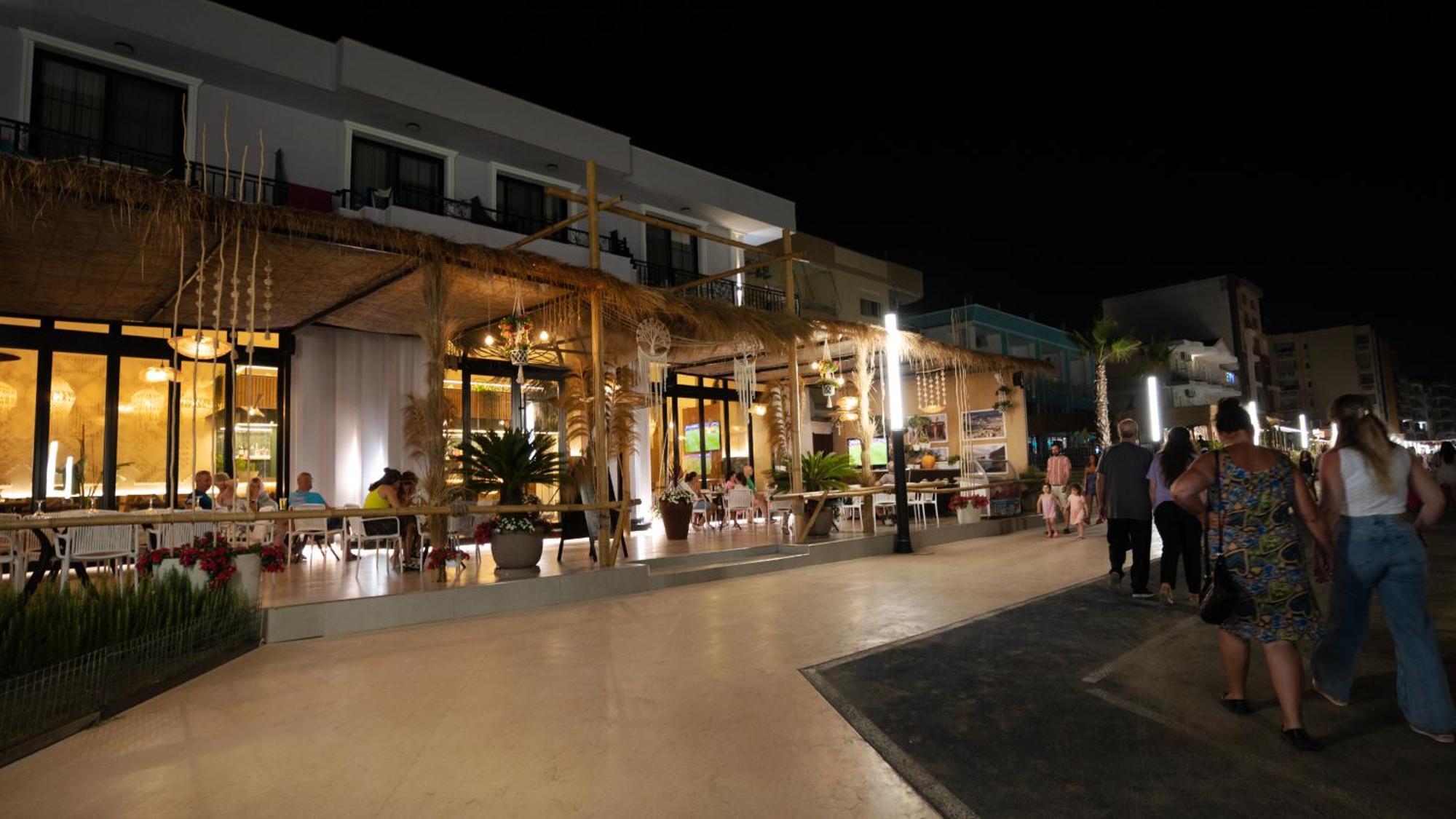 Hotel Saly Durres Exterior photo