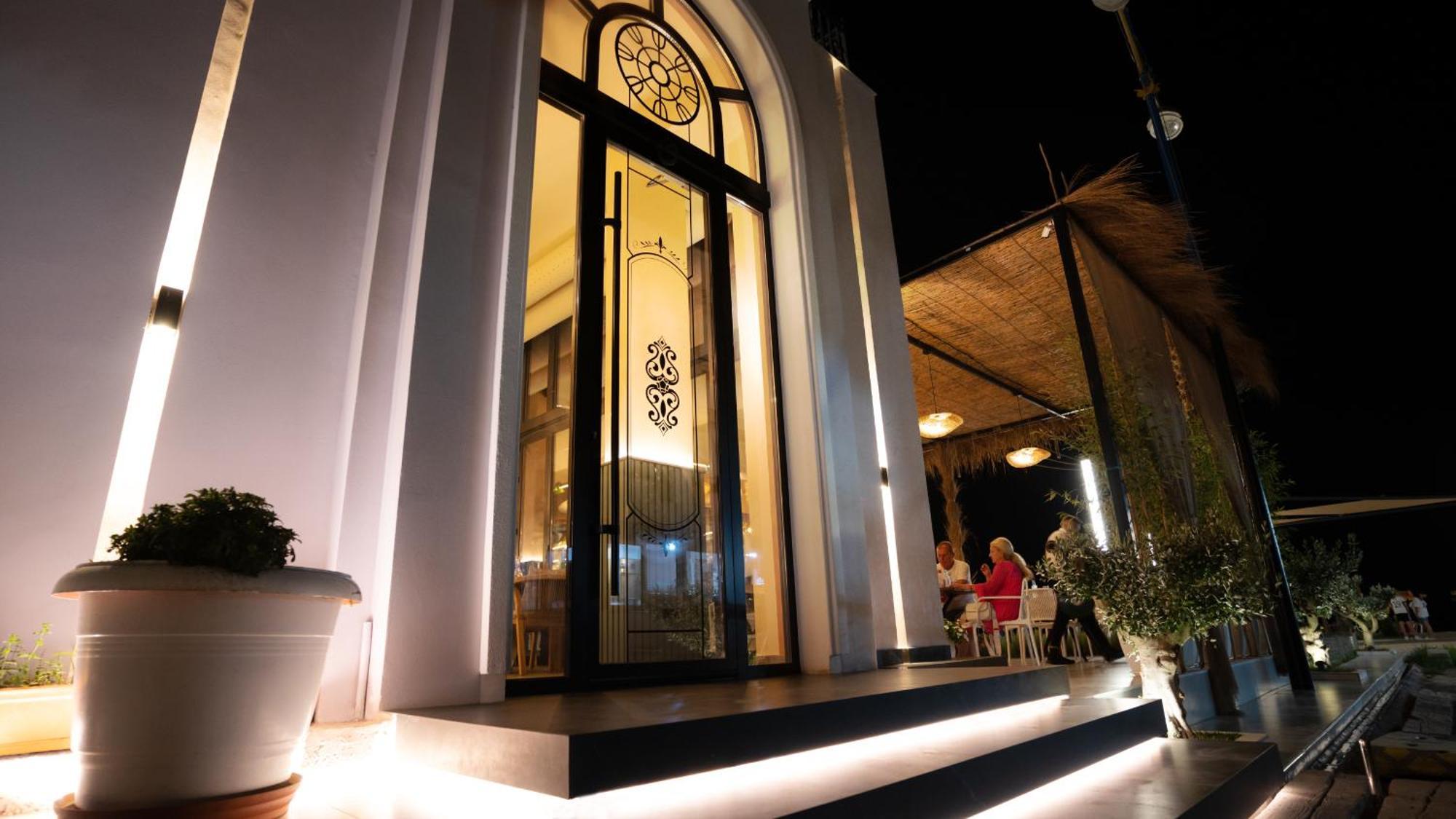 Hotel Saly Durres Exterior photo