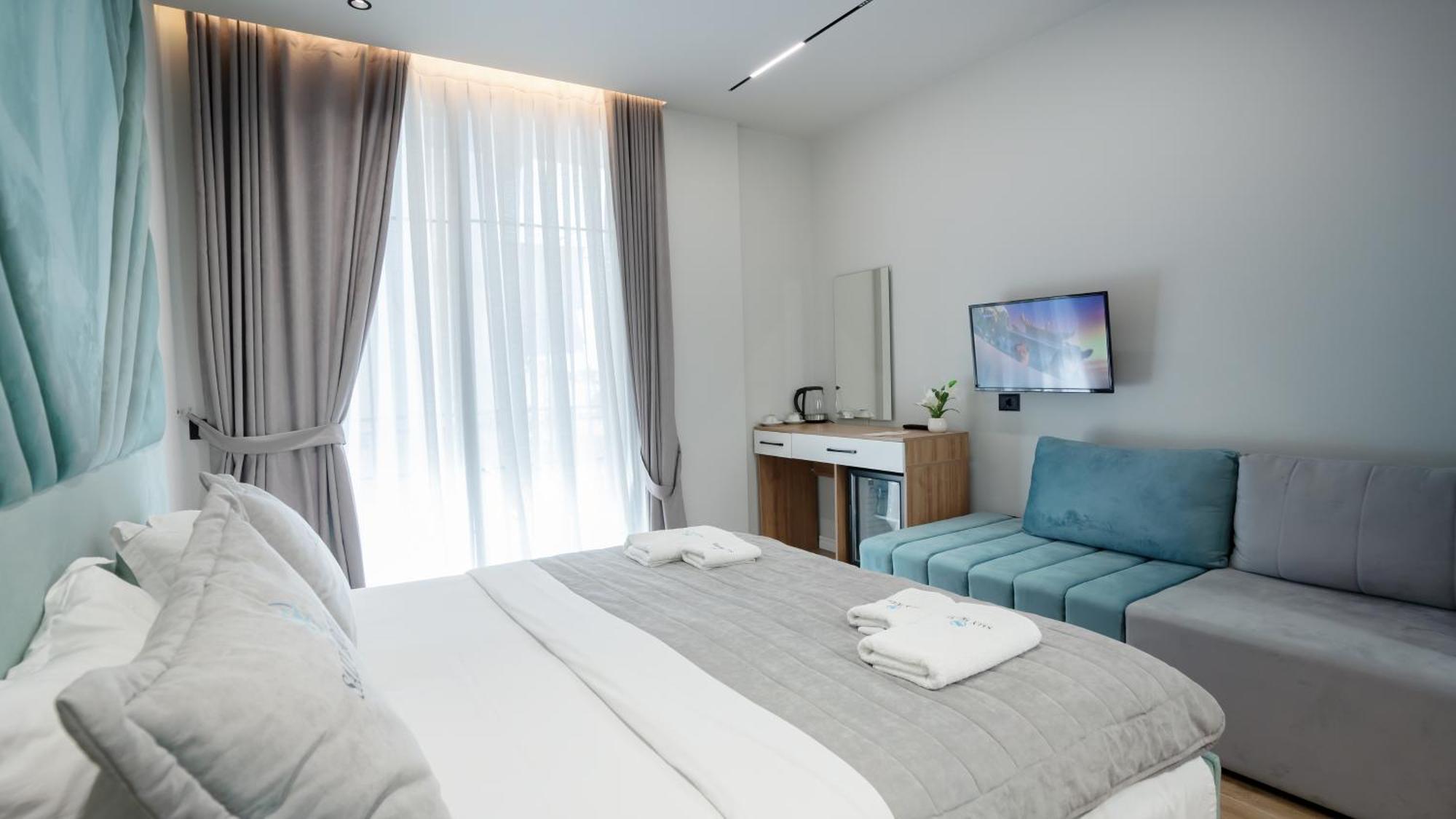 Hotel Saly Durres Exterior photo